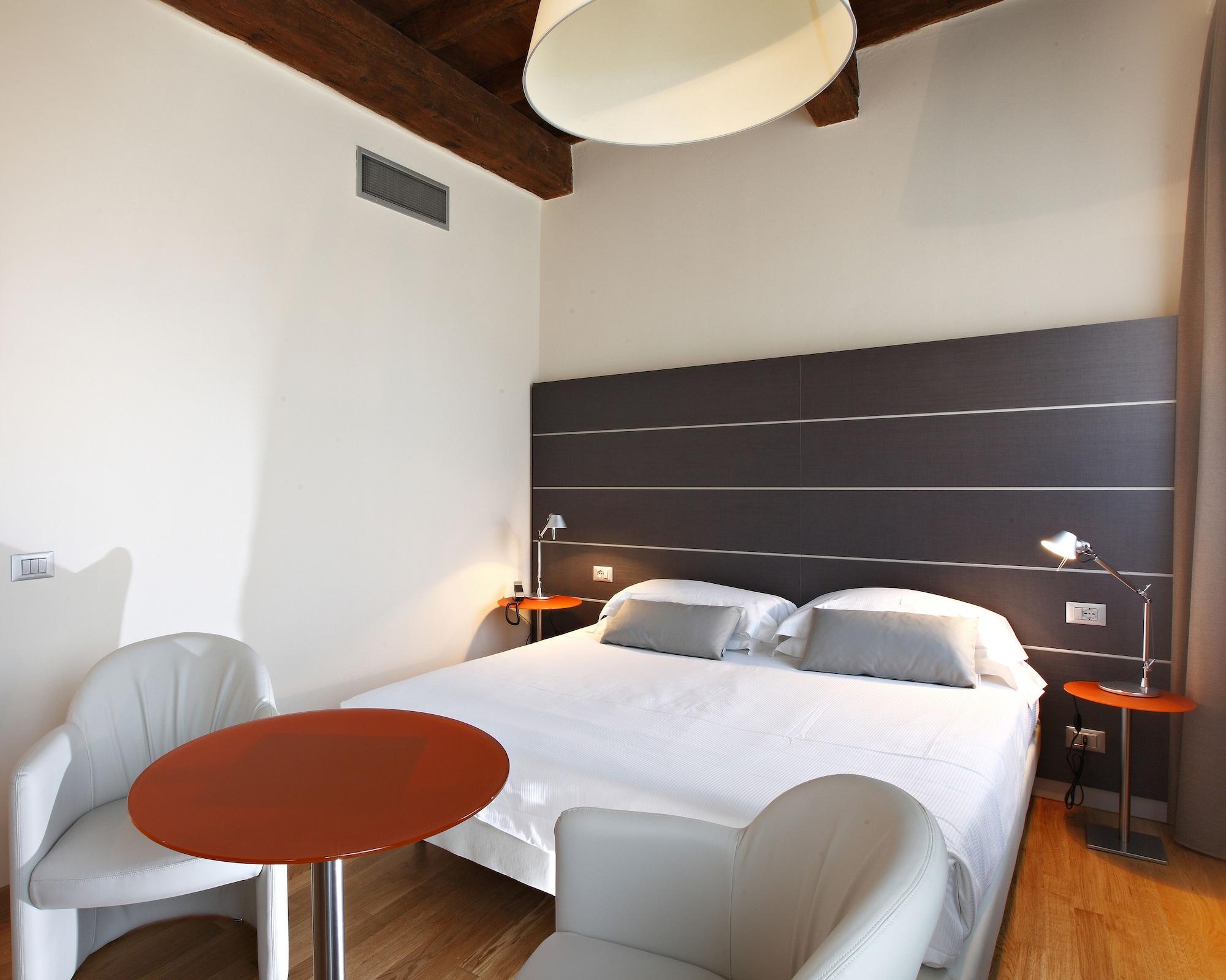 Hotel Annunziata Ferrara Esterno foto