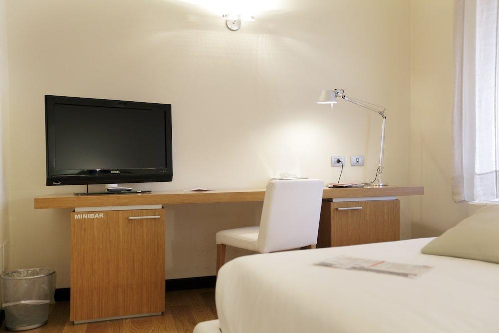 Hotel Annunziata Ferrara Esterno foto