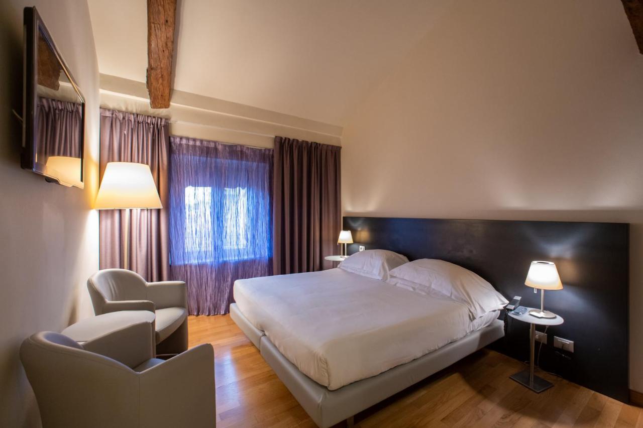 Hotel Annunziata Ferrara Esterno foto