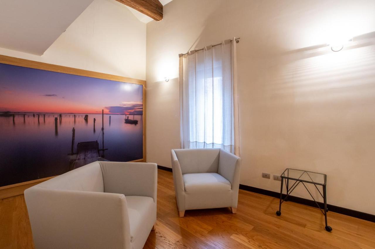 Hotel Annunziata Ferrara Esterno foto