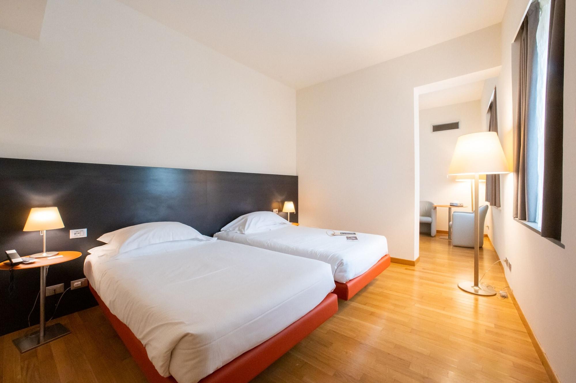 Hotel Annunziata Ferrara Esterno foto