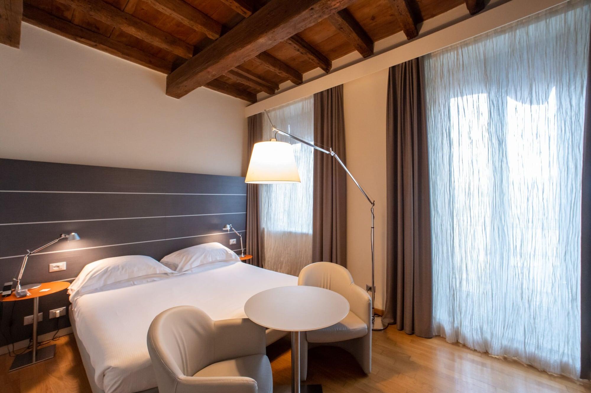 Hotel Annunziata Ferrara Esterno foto