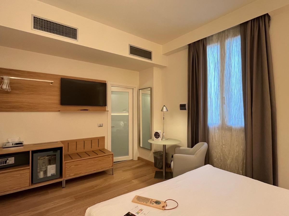 Hotel Annunziata Ferrara Esterno foto